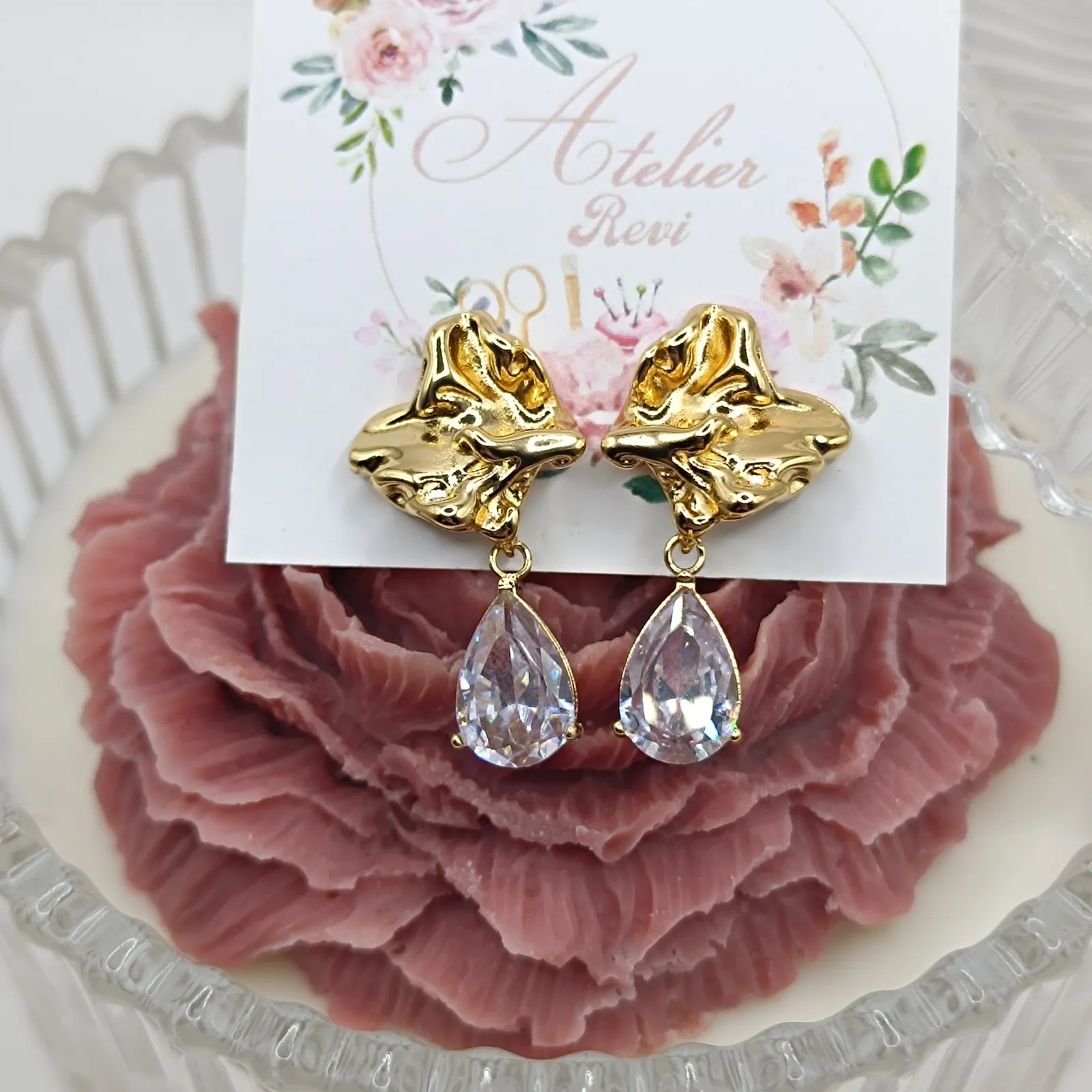 Σκουλαρίκια «Golden Crystal Drop»