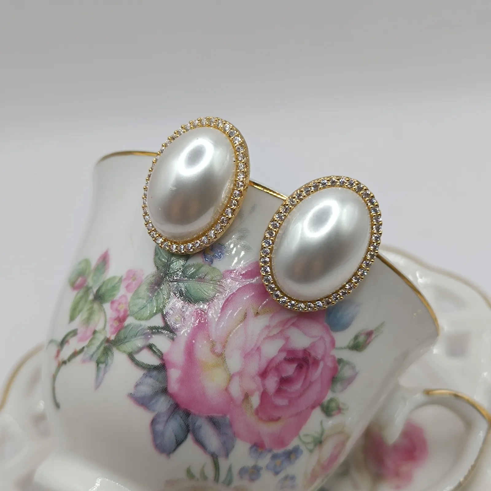 Σκουλαρίκια «Royal Pearl & Crystal Clips»