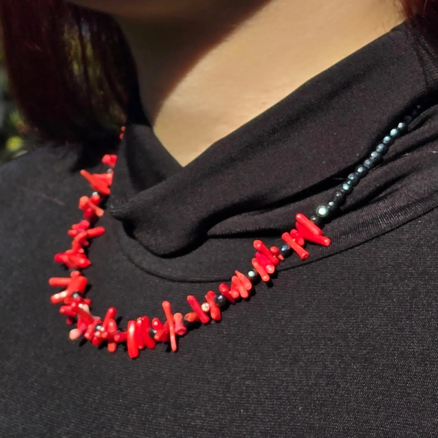 Κολιέ "Red Coral" με Κρύσταλλα & Ατσάλι
