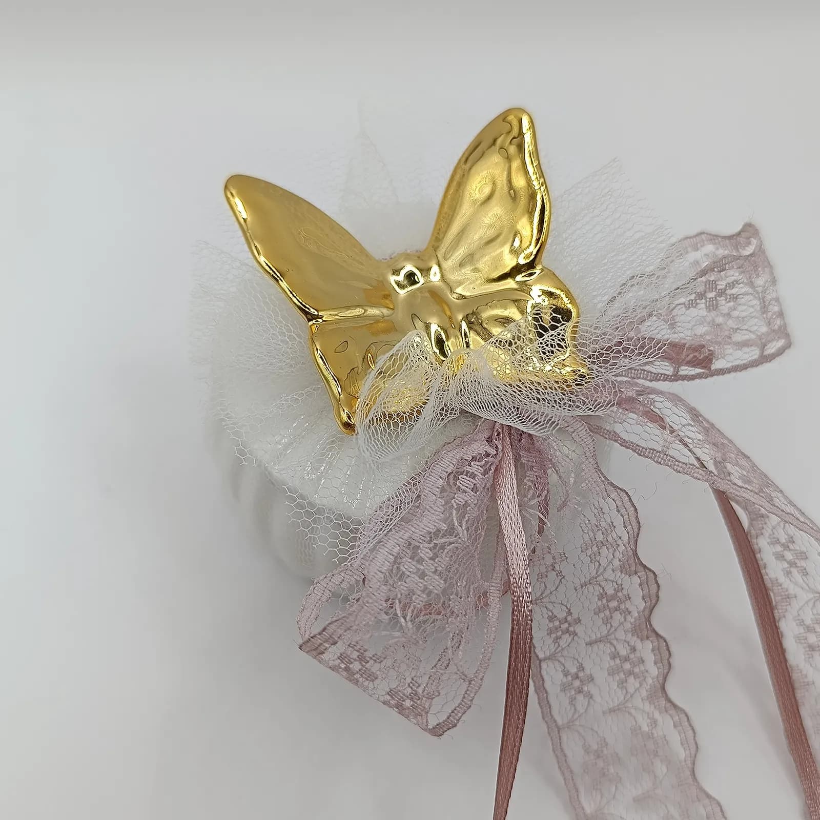 Μπομπονιέρα "Golden Butterfly" – Πορσελάνινη Μπιζουτιέρα