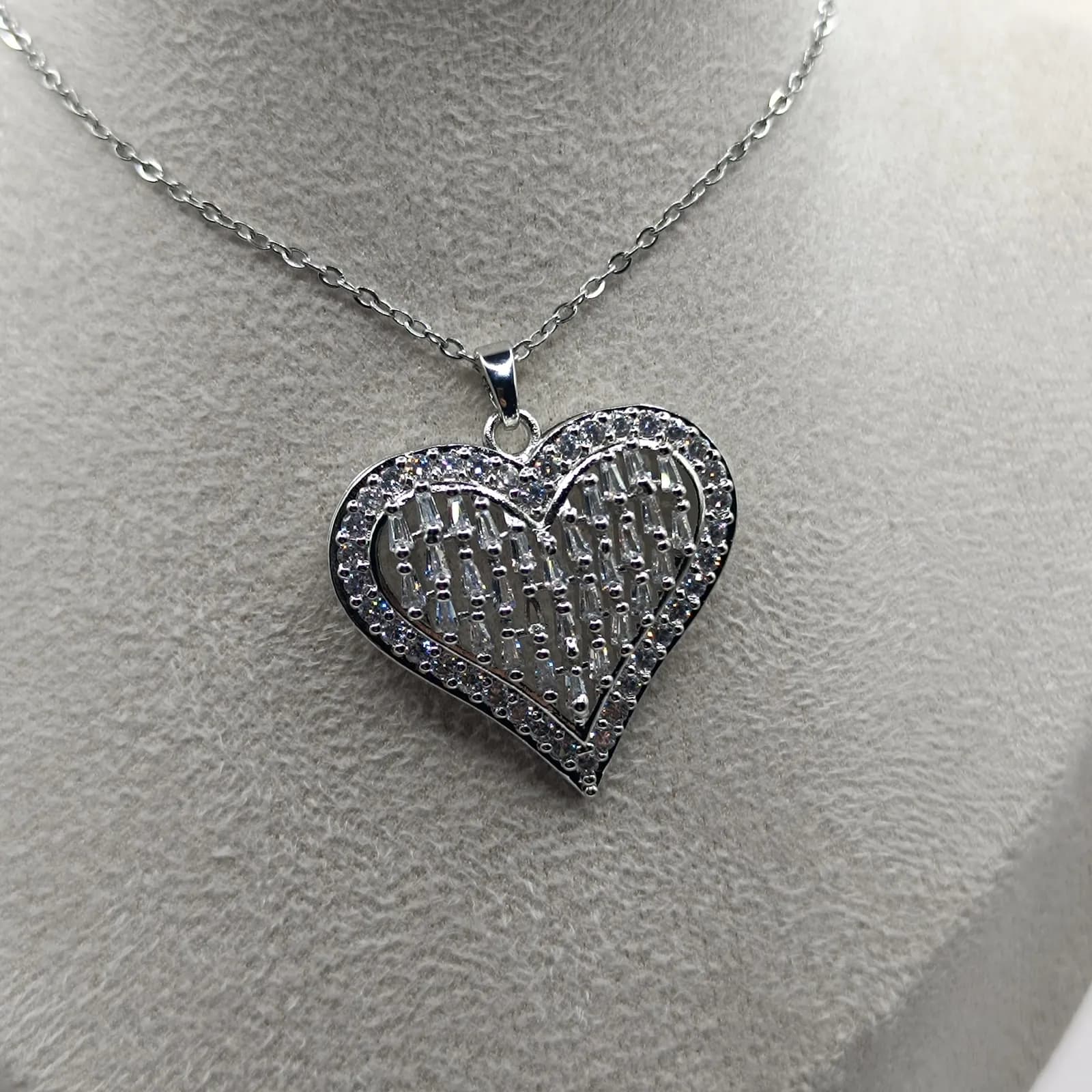 Κολιέ "Sparkling Baguette Heart"