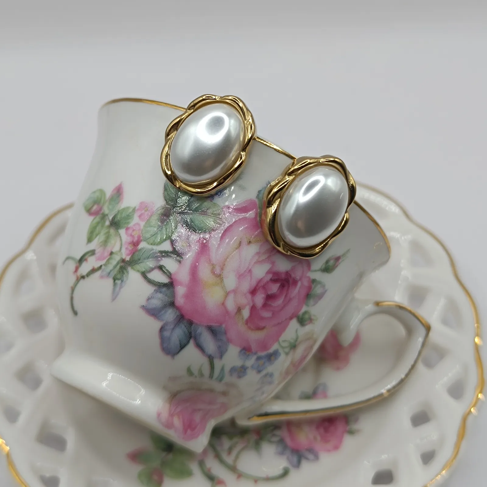 Σκουλαρίκια «Vintage Pearl Clips»